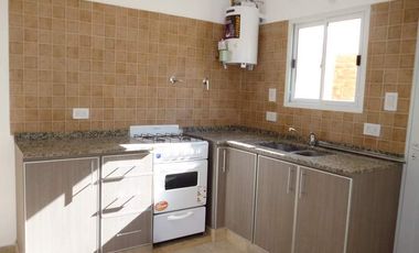 DUPLEX DE CATEGORIA - ACEPTA PERMUTA