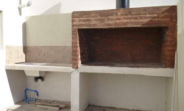 DUPLEX DE CATEGORIA - ACEPTA PERMUTA