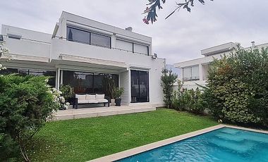 CASA INSUPERABLE