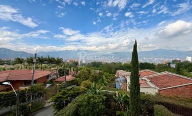 casa en arriendo en loma del atravesado. Cod A777002