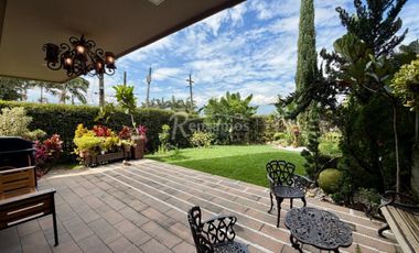 casa en arriendo en loma del atravesado. Cod A777002