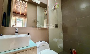 casa en arriendo en loma del atravesado. Cod A777002