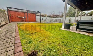 SE VENDE ESPECTACULAR CASA EN SANTA ELENA DE CHICUREO