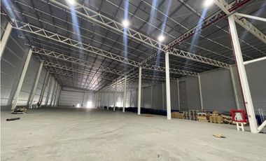 *VA A DAULE BODEGA 2830 m² ideal centro de distribución y logística