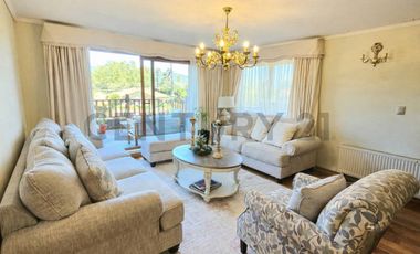 Amplia casa en venta 4D+5B+Sala de juegos, Chiguayante