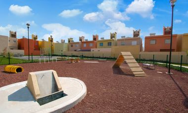 Casa Amplia con Recamara en Planta Baja en Pachuca