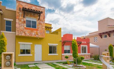 Casa Amplia con Recamara en Planta Baja en Pachuca