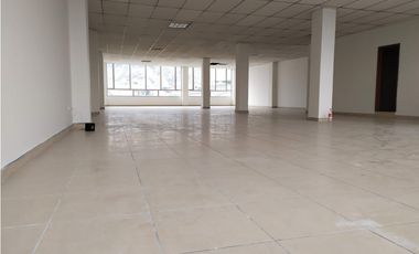 Se Arrienda Edificio Sobre la autopista sur