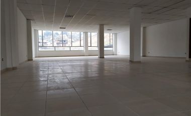 Se Arrienda Edificio Sobre la autopista sur