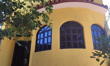 Casa sola con alberca en Icacos