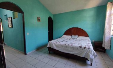 Casa sola con alberca en Icacos