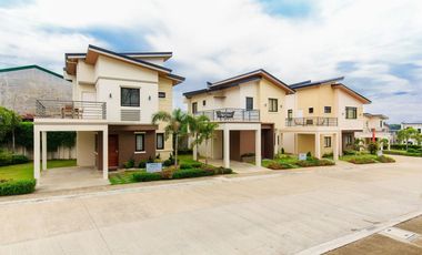 5 Bedrooms Single Attached House for Sale Marilao Brgy. Loma de Gato, Marilao Bulacan