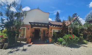 Venta de Casa Finca Vereda Cabeceras, Llanogrande, Rionegro
