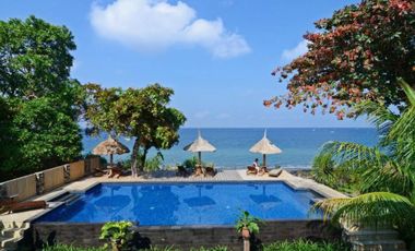 Senggigi beachfront hotel, Lombok