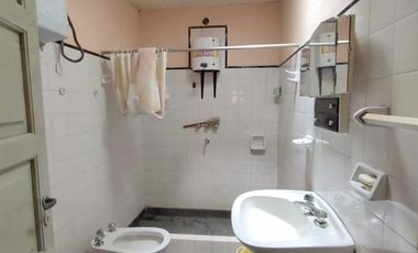 ANTIGUA CASONA EN CIUDAD HISTORICA