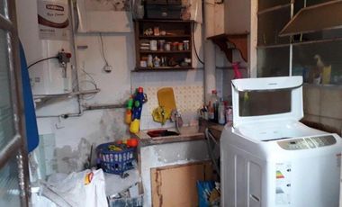 PROPIEDAD EN BLOCK: LOCAL CON VIVIENDA Y DEPTO EN ITALIA  Y ALBERTI