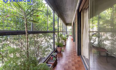 Gorostiaga 2300 - Semipiso 5 Ambientes c/ balcón, patio y cochera - Palermo