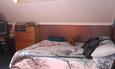 Casa en Peñalolén zona Barrio Consistorial de 212m2