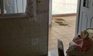 Casa PH en venta en Isidro Casanova