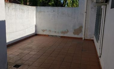 Casa PH en venta en Isidro Casanova