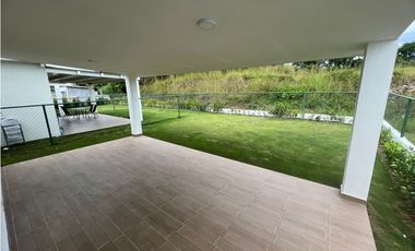 RENTO CASA EN THE VILLAGE SAN CARLOS