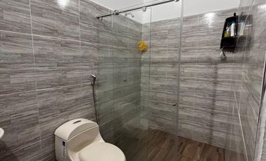 casa en venta en once de noviembre. Cod V12102
