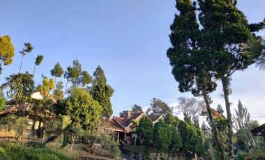 Rumah mewah ala villa sejuk bebas banjir dkt PUNCAK BOGOR Di Cugenang