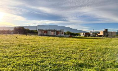 Amplios terrenos en VENTA en Country La Herencia, Los Nogales. Con escritura!