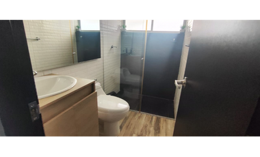 Venta de casa campestre de 2000 M2 en 650 mill en La Mesa Cund, COL