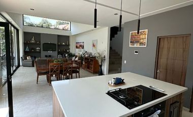 Casa Sola en Rancho Cortes Cuernavaca - GSI-1393-Cs