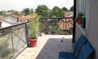 Casa PH en venta en Castelar Sur