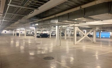 Local Comercial en Arriendo en POR AVENIDA PRINCIPAL