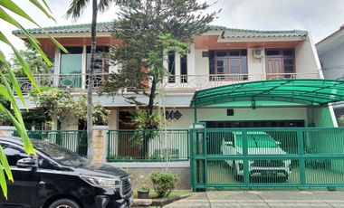 Dijual Rumah Hoek Sejuk & Asri di Gading Kirana Timur, Kelapa Gading