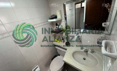 apartamento en venta en cabecera del llano. Cod V61860