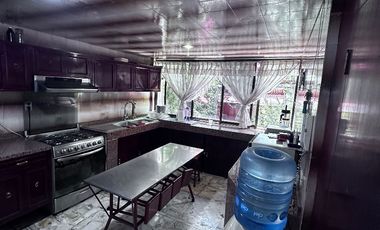 Casa Sola en venta Del Rosal Alvaro Obregon