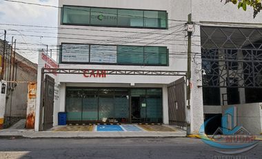 RENTA DE TERCER PISO CON TERRAZA CERCA DE PLAZA DORADA