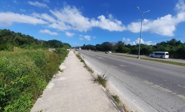 Venta terreno carretera Playa-Tulum por Xcaret, Playa del Carmen, Quintana Roo.