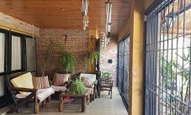 BARRIO TORTUGUITAS EXCELENTE PROPIEDAD CON PISCINA