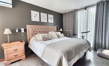 Preciosa Casa en venta de 4 dorm. en piedra roja