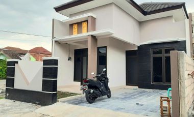 Rumah Baru di Pusat Kota JL Ngeksigondo Kotagede Dekat PLN Gedongkuning