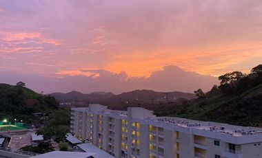 APARTAMENTO PH ALTAMIRA GARDEN 4REC AMOBLADO