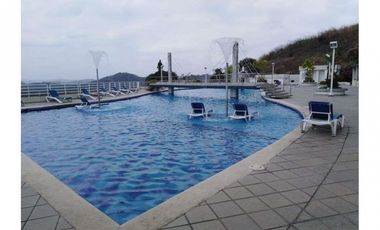APARTAMENTO PH ALTAMIRA GARDEN 4REC AMOBLADO