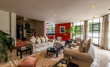 CASA EN VENTA  LOMAS  DE CHAPULTEPEC