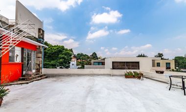 CASA EN VENTA  LOMAS  DE CHAPULTEPEC