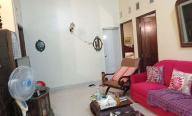 Dijual rumah di Jalan Singosari nusukan Banjarsari Solo