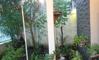 Dijual rumah di Jalan Singosari nusukan Banjarsari Solo