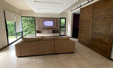 Chalet 5 Amb Rumenco (barrio privado)