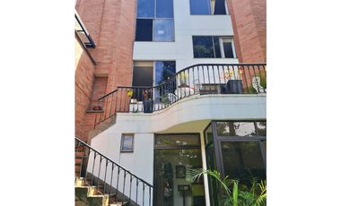 CASA EN VENTA POBLADO SECTOR BALSOS