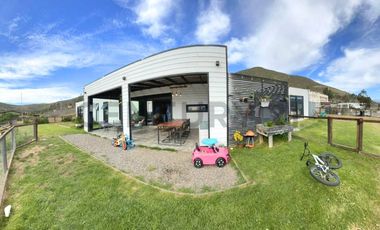 Se vende casa, sector Fundo Loreto