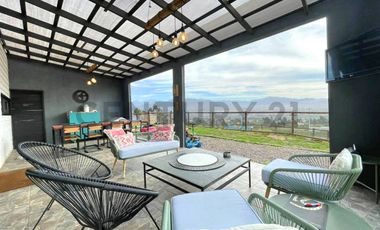 Se vende casa, sector Fundo Loreto